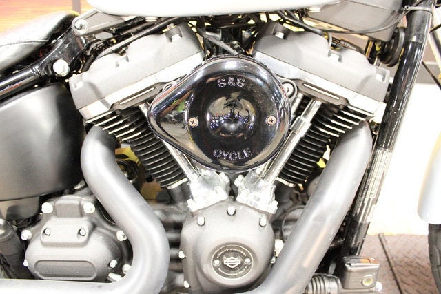 2020 Harley-Davidson Softail FXBB - Street Bob