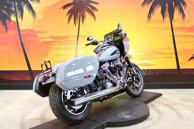 2026 Harley-Davidson Softail FXLRST - Low Rider ST