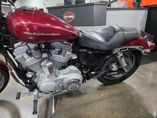 2006 Harley-Davidson Sportster XL883C - 883 Custom