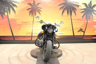 2022 Indian Super Chief ABS Black Metallic
