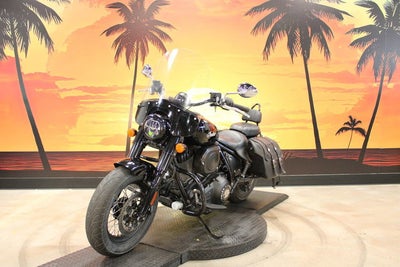 2022 Indian Super Chief ABS Black Metallic