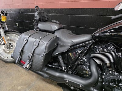 2025 Indian Super Chief Dark Horse Black Metallic Base