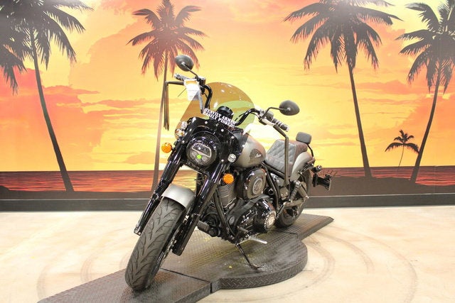 2023 Indian Chief Bobber Dark Horse Titanium Smoke