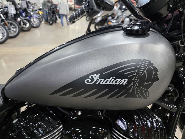 2023 Indian Chief Bobber Dark Horse Titanium Smoke