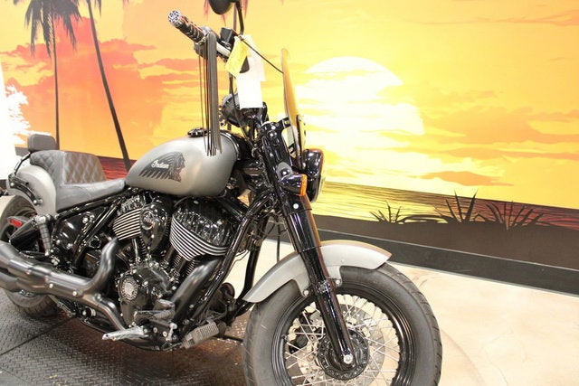 2023 Indian Chief Bobber Dark Horse Titanium Smoke