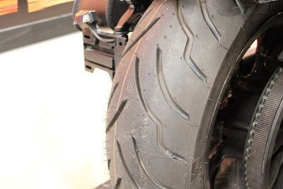 2022 Indian Chief Black Metallic Base