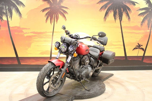 2022 Indian Chief Black Metallic Base