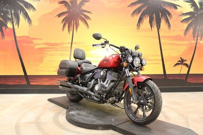 2022 Indian Chief Black Metallic Base