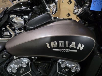 2019 Indian Scout Bobber ABS Bronze Smoke Base