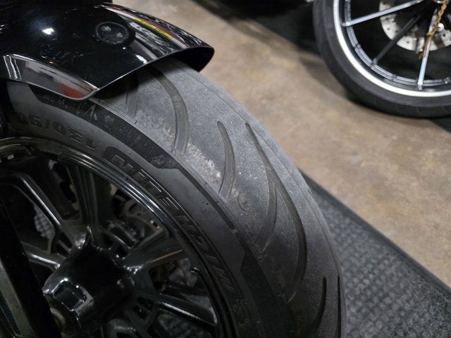 2019 Indian Scout Bobber Thunder Black