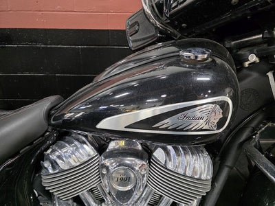 2021 Indian Chieftain Thunder Black