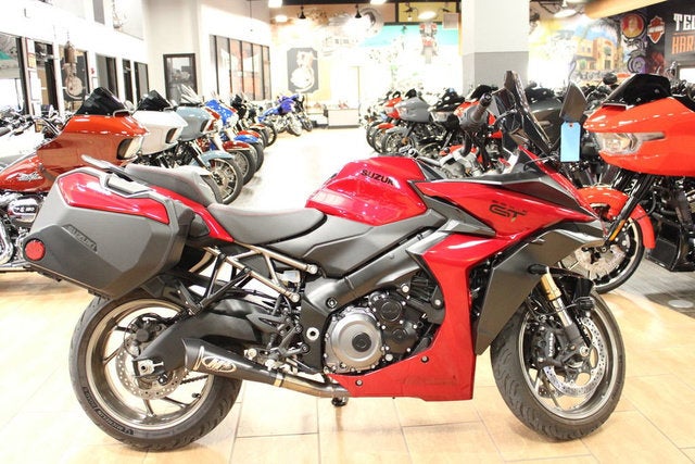 2024 Suzuki GSX-S1000GT Plus 1000GT
