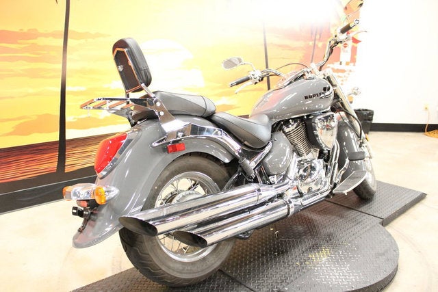 2025 Suzuki Boulevard Base