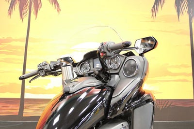 2018 Yamaha Star Eluder Base