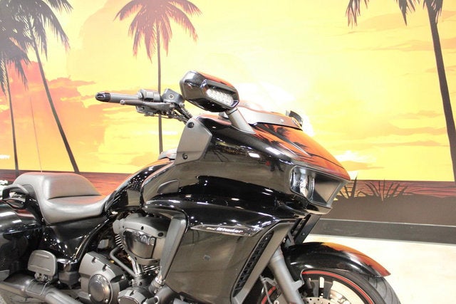 2018 Yamaha Star Eluder Base