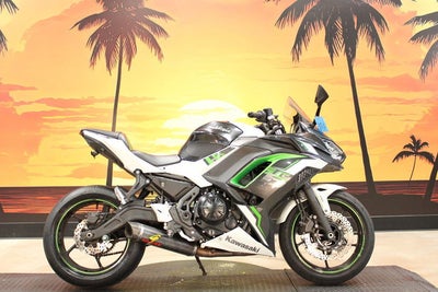2022 KAWI EX650F Base