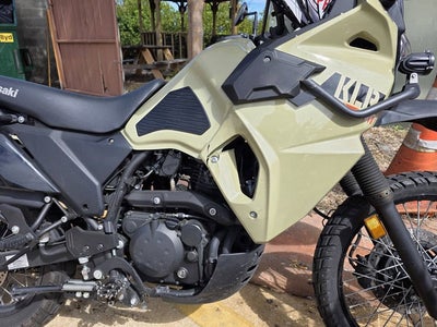 2022 KAWI KL650 Base