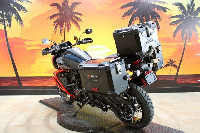 2025 Harley-Davidson RA1250ST - Pan America 1250 ST Base