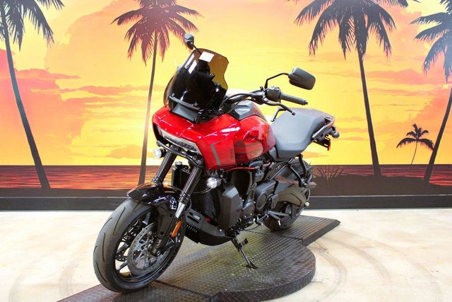 2025 Harley-Davidson RA1250ST - Pan America 1250 ST Base