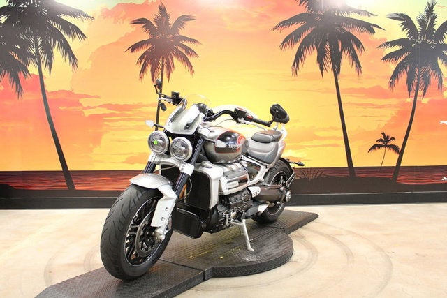 2022 Triumph ROCKET III GT Base