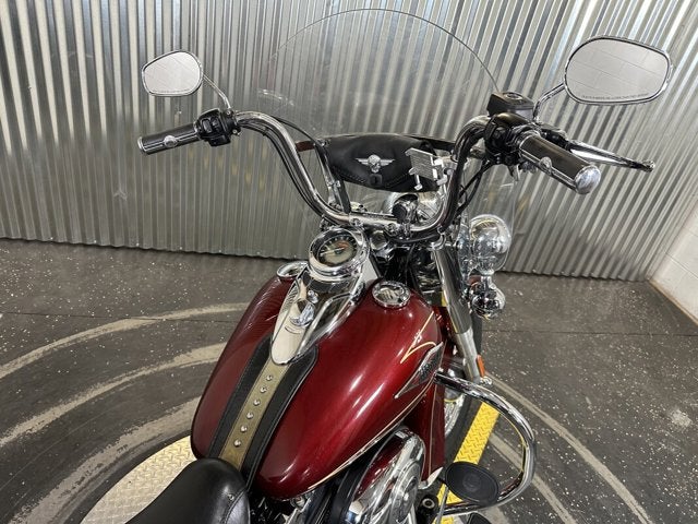 2010 Harley-Davidson® Heritage Softail Classic 