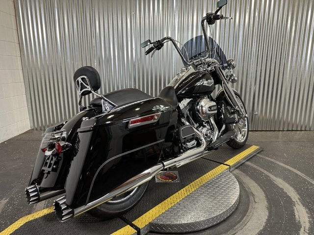 2016 Harley-Davidson® Road King 