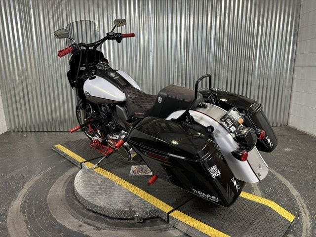 2009 Harley-Davidson® Road King Classic 