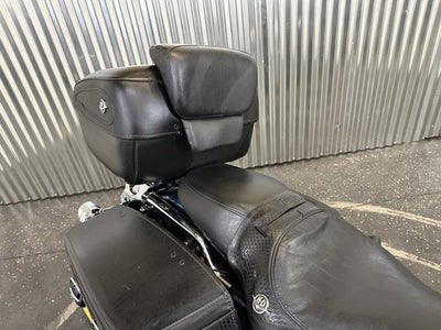 2004 Harley-Davidson® Road King Classic 