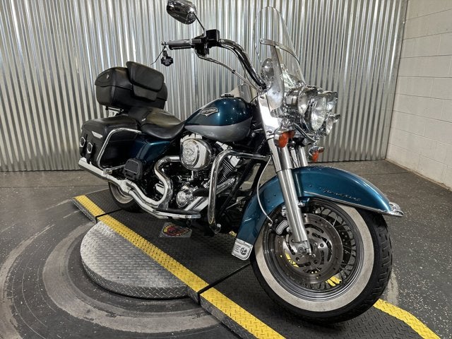 2004 Harley-Davidson® Road King Classic 
