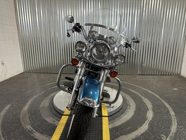 2004 Harley-Davidson® Road King Classic 