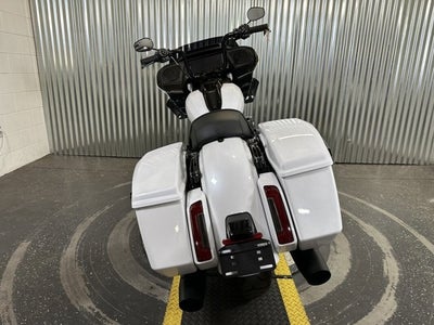 2025 Harley-Davidson® Road Glide 