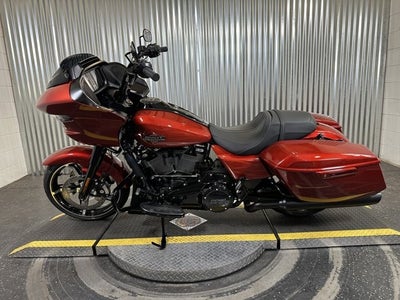 2025 Harley-Davidson® Road Glide 