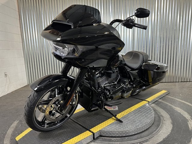 2025 Harley-Davidson® Road Glide 