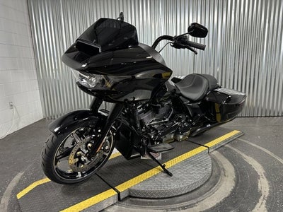 2025 Harley-Davidson® Road Glide 