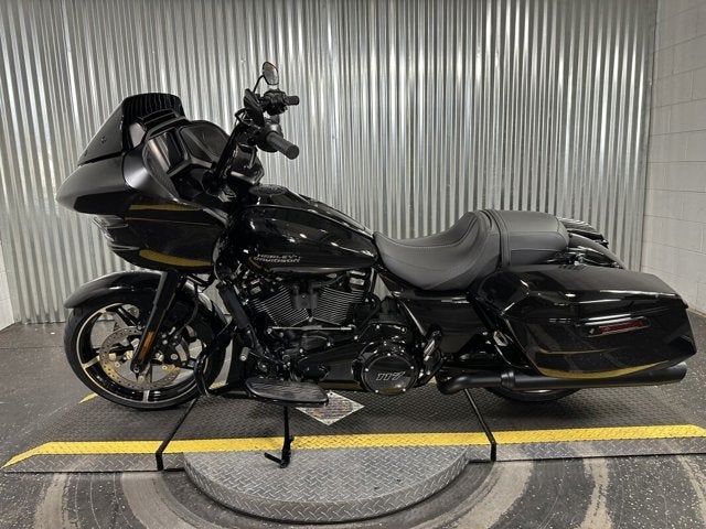 2025 Harley-Davidson® Road Glide 