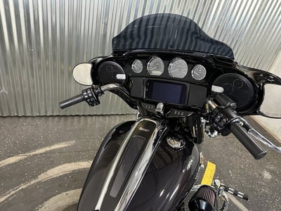 2021 Harley-Davidson® Street Glide Special 