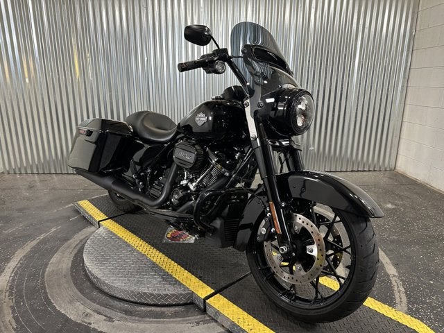 2023 Harley-Davidson® Road King Special 