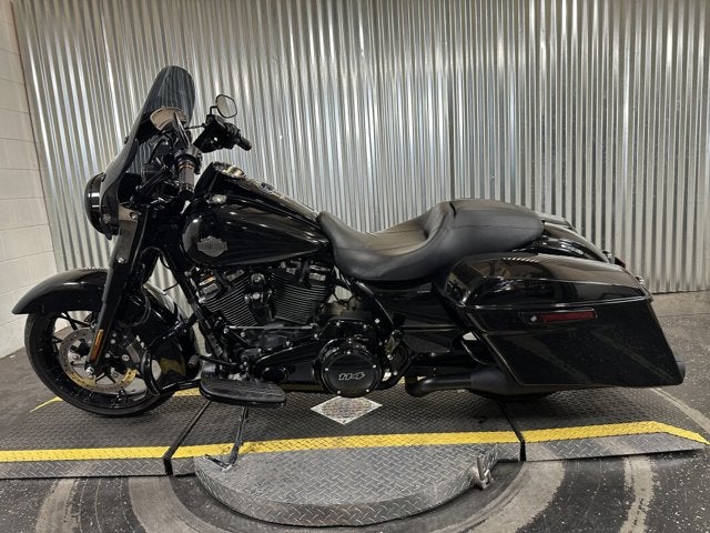 2023 Harley-Davidson® Road King Special 