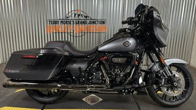 2025 Harley-Davidson® CVO Street Glide 