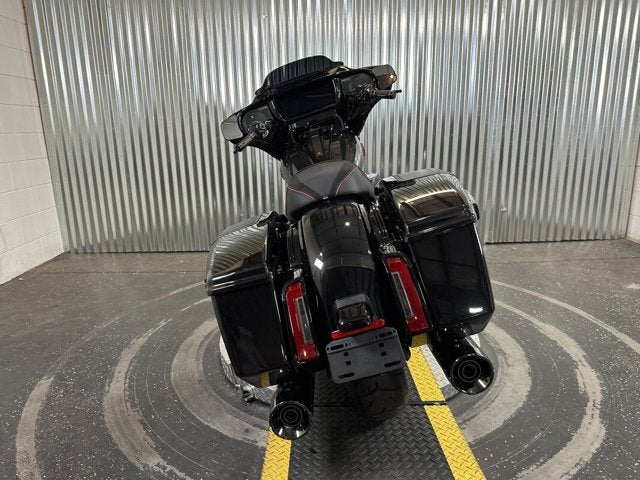 2025 Harley-Davidson® CVO Street Glide 