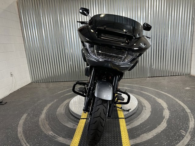 2025 Harley-Davidson® CVO Road Glide 