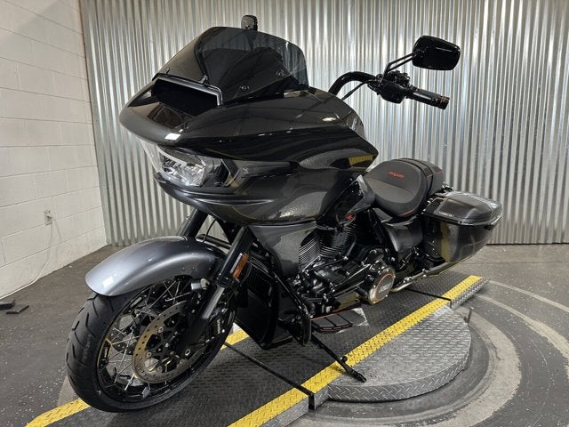 2025 Harley-Davidson® CVO Road Glide 