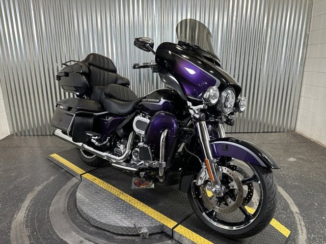 2021 Harley-Davidson® CVO Limited 
