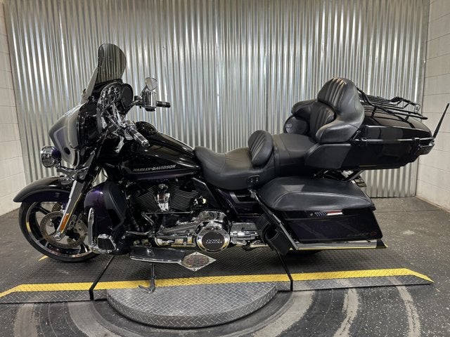 2021 Harley-Davidson® CVO Limited 