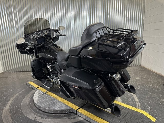 2021 Harley-Davidson® CVO Limited 