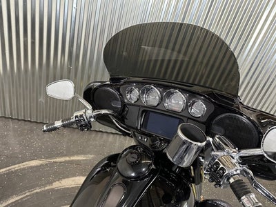 2021 Harley-Davidson® CVO Limited 