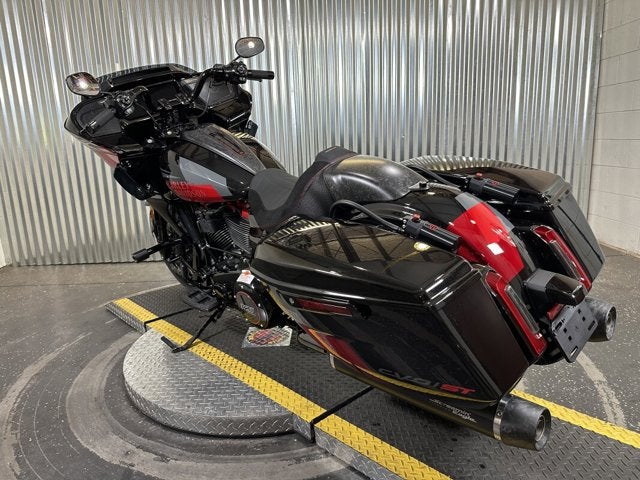 2025 Harley-Davidson® CVO Road Glide ST 