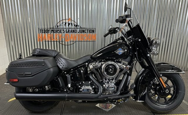 2025 Harley-Davidson® Heritage Classic 