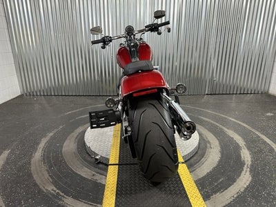 2025 Harley-Davidson® Breakout 