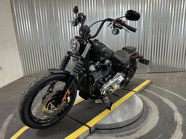 2025 Harley-Davidson® Street Bob 